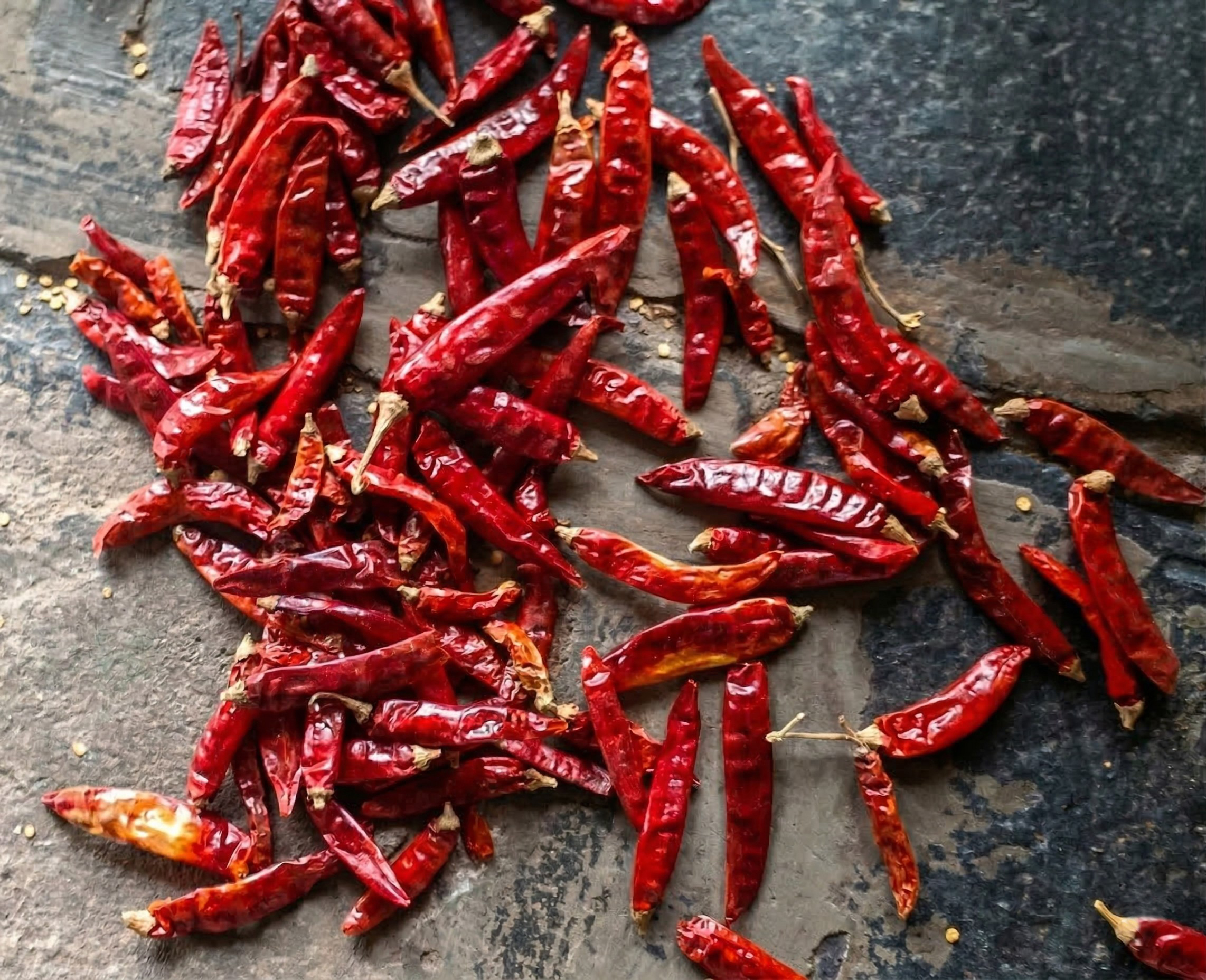 Machine Cleaned Red Chilli Export Grade Gaman Impex